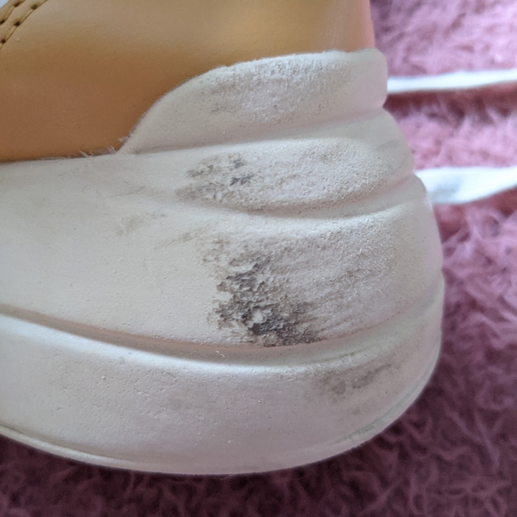 Steve Madden Sneakers - Picture 4 of 6